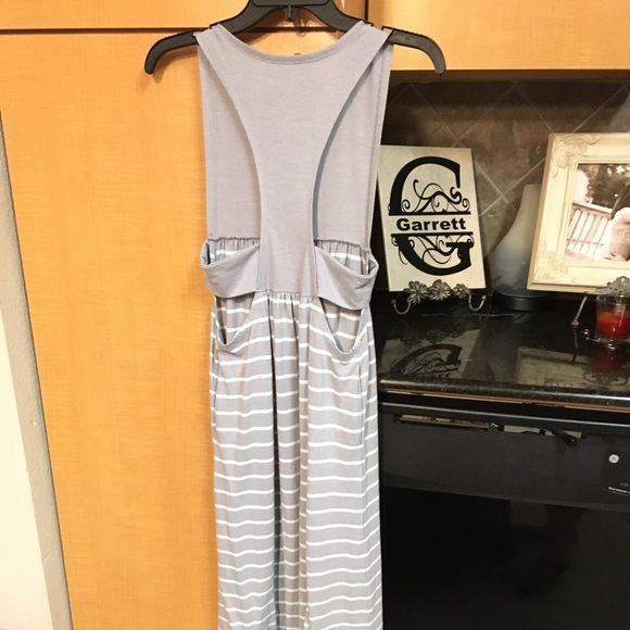 Size sml Victoria Secret Maxi Dress with sexy back - Picture 5 of 6